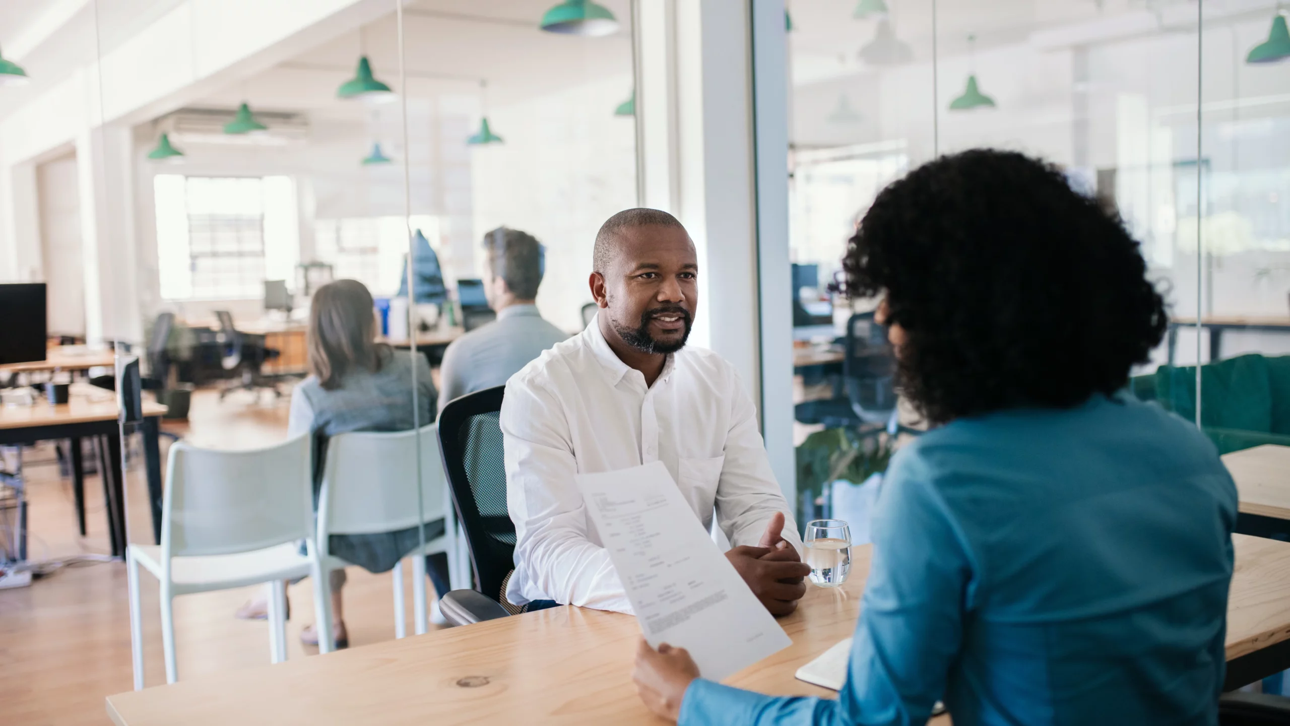 A recruiter working to give a great candidate experience.